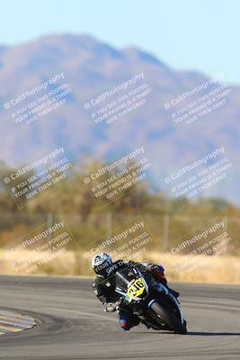 media/Jan-10-2025-CVMA Friday Practice (Fri) [[489e0da257]]/Group 4 and Trackday/Session 5 (Turn 7)/